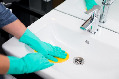House cleaning support for flats and family homes in Sutton